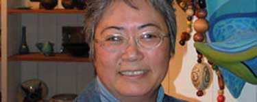 Harumi Sako with pottery